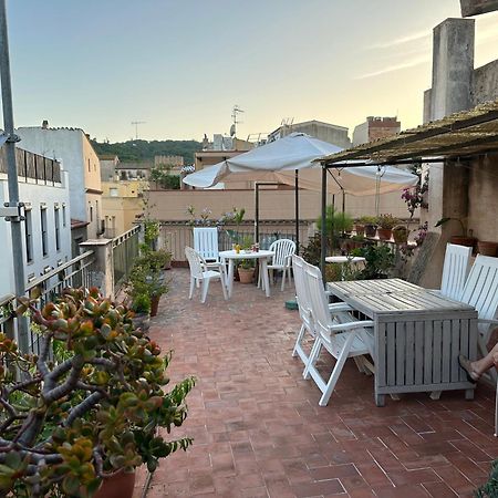 Notaria-Apartamento Y Estudio En Casco Antiguo, Al Lado De Playa, Rambla Y Monasterio, Con Acceso A Terraza Ajardinada Sant Feliu de Guíxols Exteriör bild