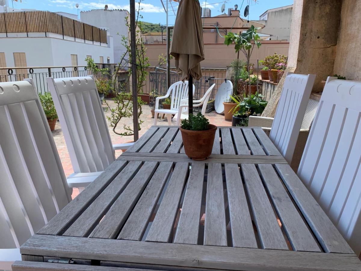 Notaria-Apartamento Y Estudio En Casco Antiguo, Al Lado De Playa, Rambla Y Monasterio, Con Acceso A Terraza Ajardinada Sant Feliu de Guíxols Exteriör bild