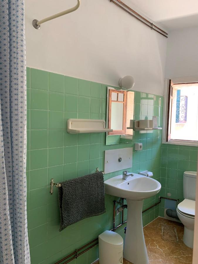 Notaria-Apartamento Y Estudio En Casco Antiguo, Al Lado De Playa, Rambla Y Monasterio, Con Acceso A Terraza Ajardinada Sant Feliu de Guíxols Exteriör bild