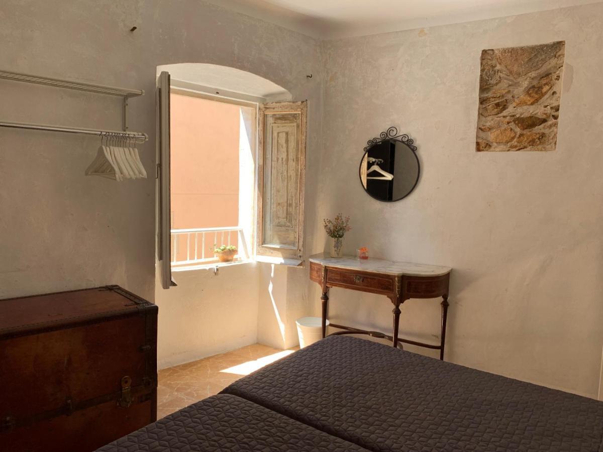 Notaria-Apartamento Y Estudio En Casco Antiguo, Al Lado De Playa, Rambla Y Monasterio, Con Acceso A Terraza Ajardinada Sant Feliu de Guíxols Exteriör bild