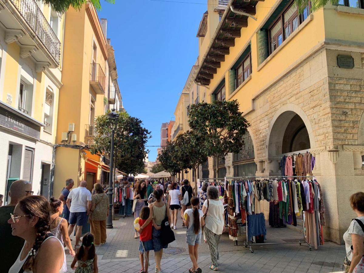 Notaria-Apartamento Y Estudio En Casco Antiguo, Al Lado De Playa, Rambla Y Monasterio, Con Acceso A Terraza Ajardinada Sant Feliu de Guíxols Exteriör bild