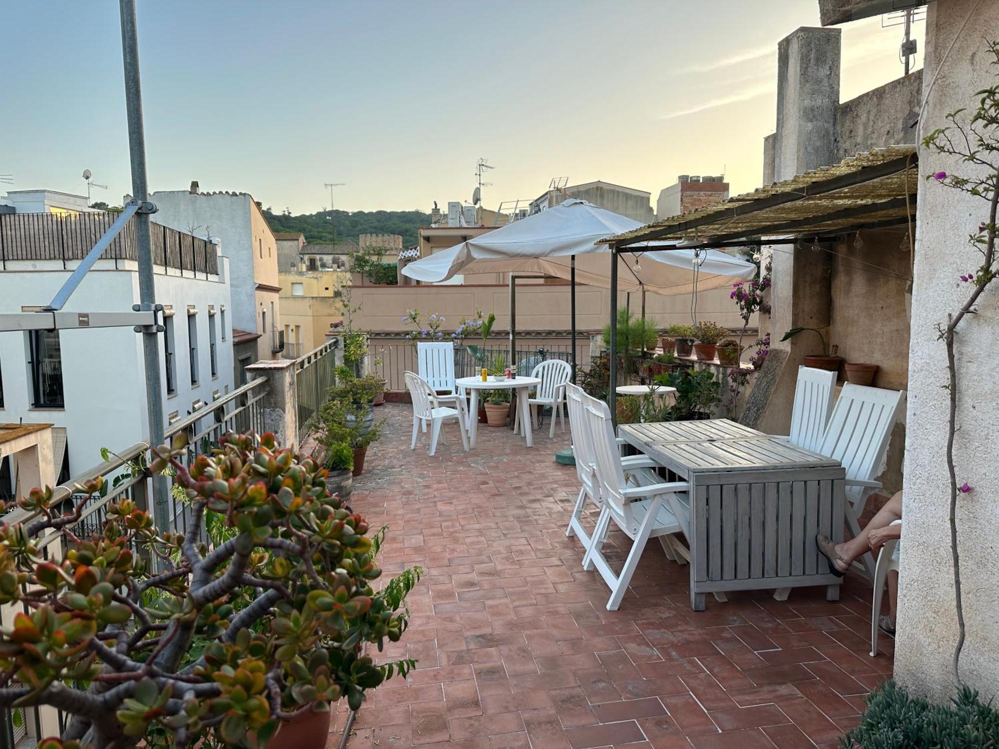 Notaria-Apartamento Y Estudio En Casco Antiguo, Al Lado De Playa, Rambla Y Monasterio, Con Acceso A Terraza Ajardinada Sant Feliu de Guíxols Exteriör bild