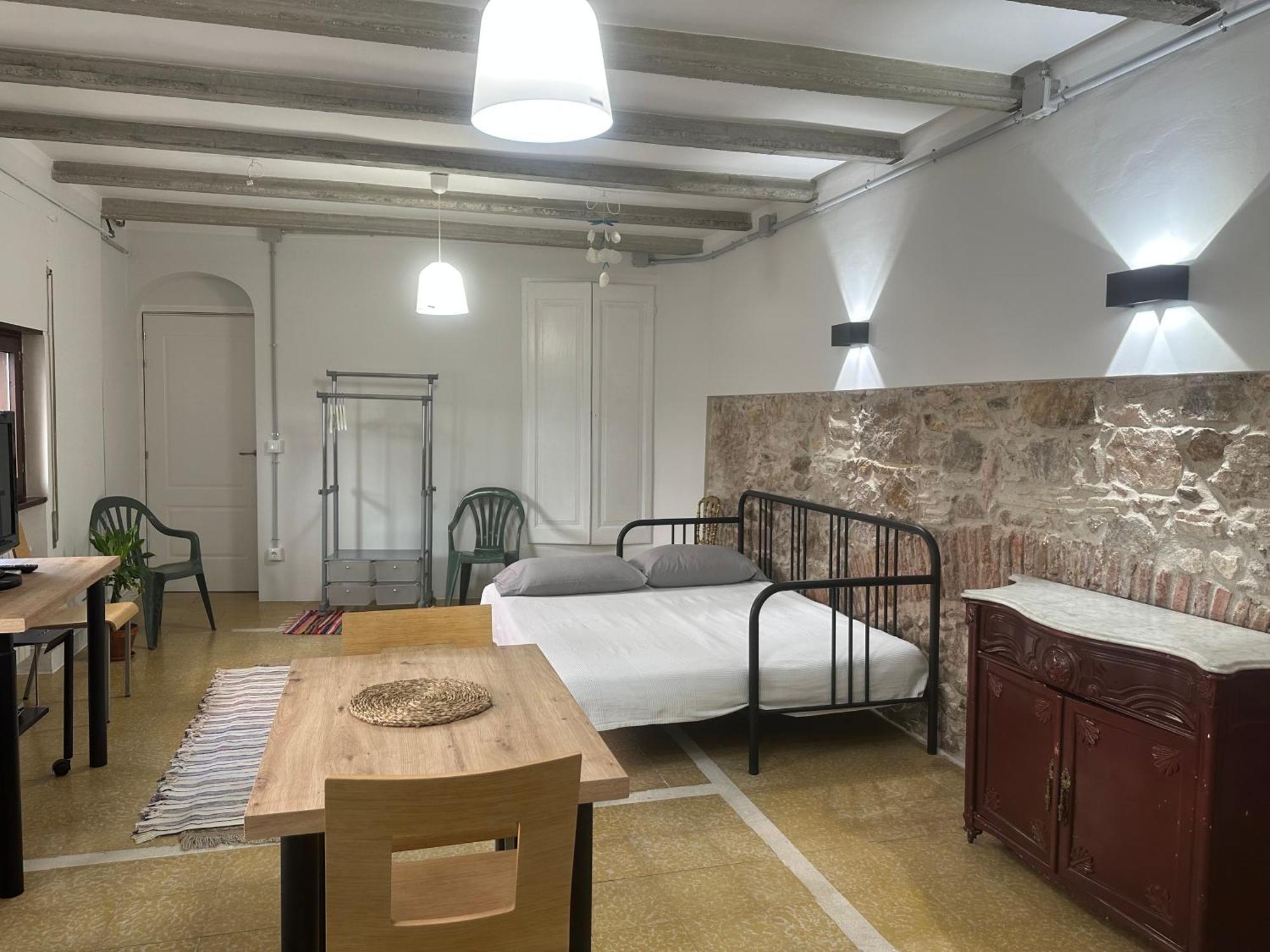 Notaria-Apartamento Y Estudio En Casco Antiguo, Al Lado De Playa, Rambla Y Monasterio, Con Acceso A Terraza Ajardinada Sant Feliu de Guíxols Exteriör bild
