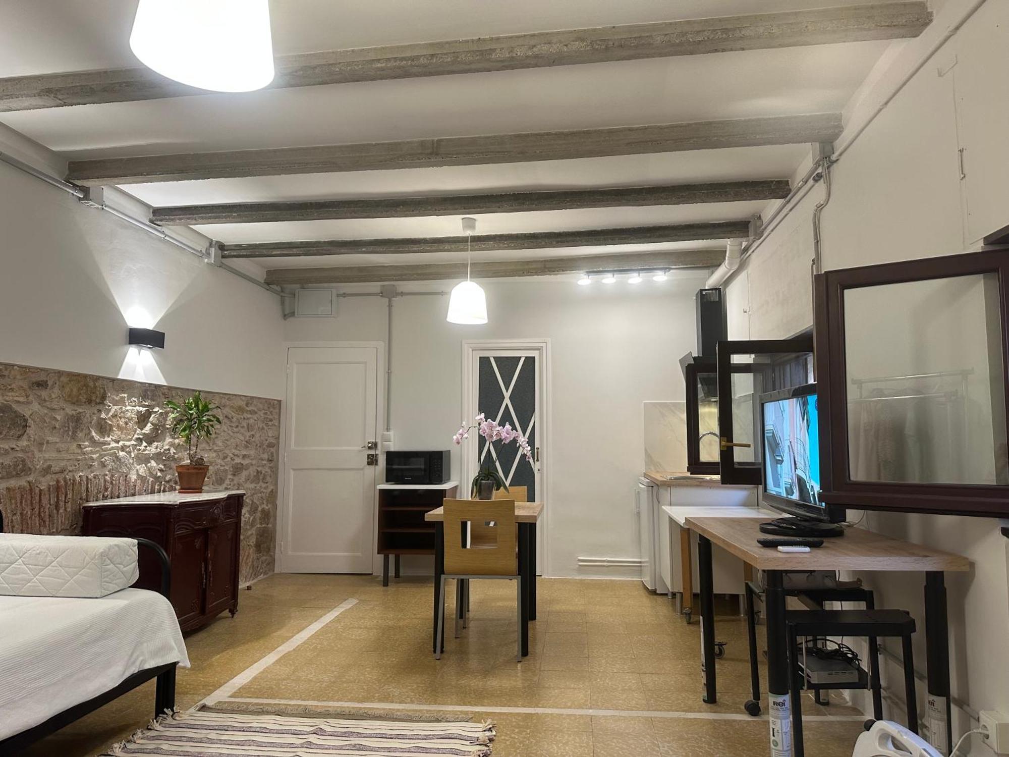 Notaria-Apartamento Y Estudio En Casco Antiguo, Al Lado De Playa, Rambla Y Monasterio, Con Acceso A Terraza Ajardinada Sant Feliu de Guíxols Exteriör bild